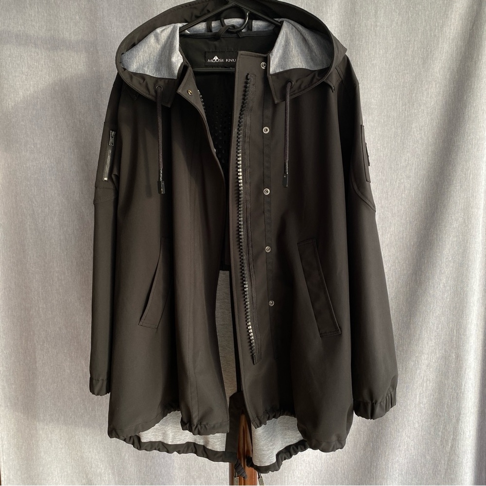 Moose Knuckles ｜ Unisex Windproof Water-Resistant Black Hooded Long Parka